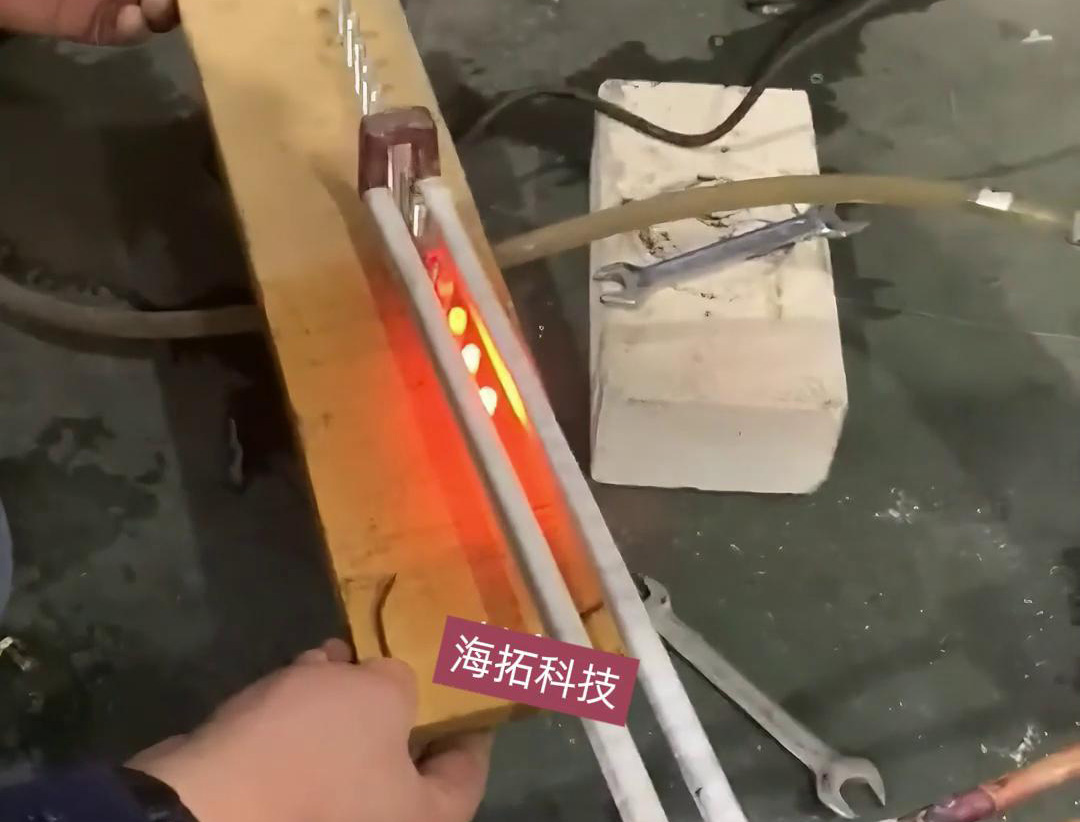 6mm端頭在線退火，高頻加熱機配合自動輸送帶實現均