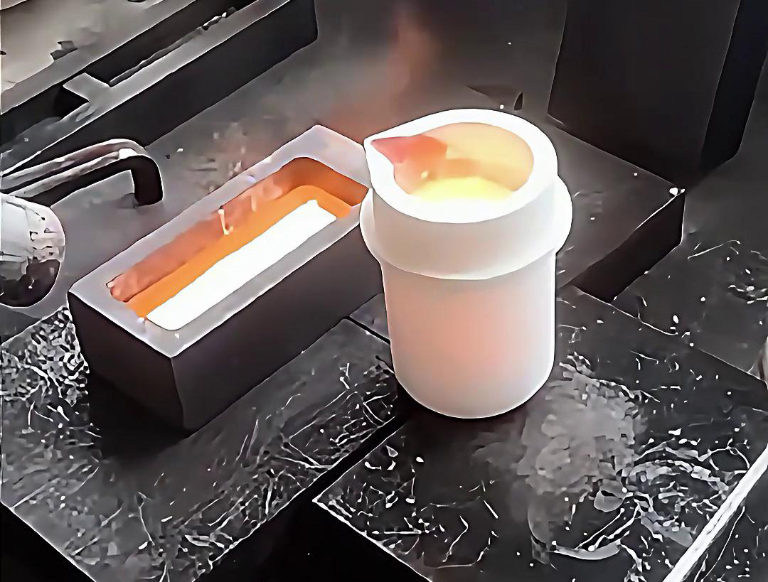 大香蕉性爱视频高頻熔煉爐：黃金提煉的高效精準解決方案