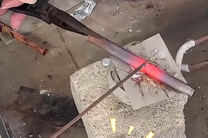 有求必應！粉絲想看的銅管平焊來了 高頻機平焊銅管全過程