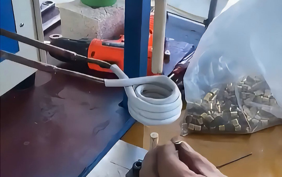 銅端子高頻焊接全過程揭秘，自動化技術讓效率翻倍！